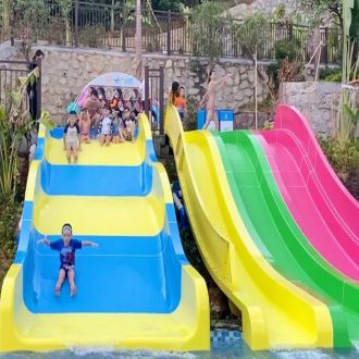 Family Fun Water Slide for kids and adults